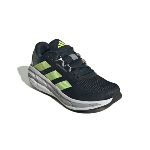 adidas Questar 3 M